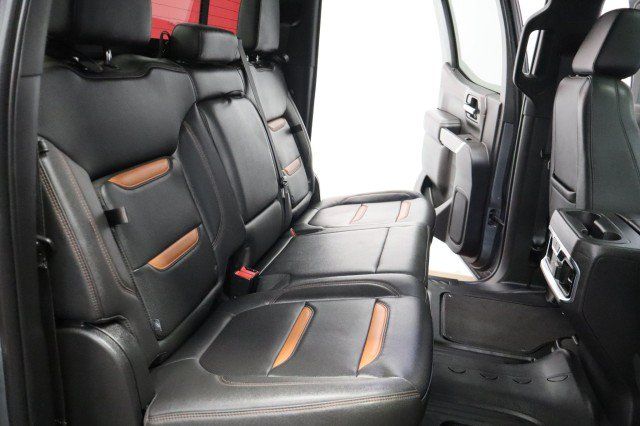 Used 2021 GMC Sierra 1500 AT4 w/ AT4 Premium Package AWD/4WD image 10