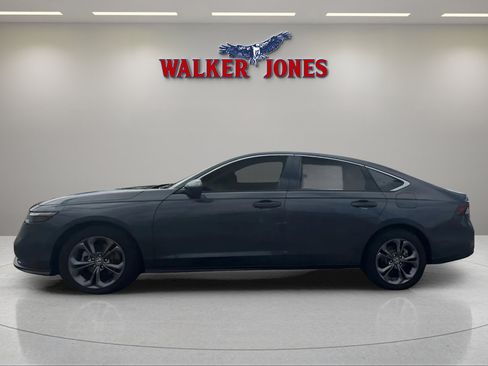 Used 2024 Honda Accord EX image 16