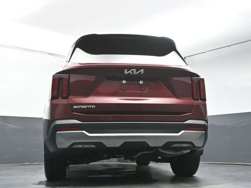 Used 2025 Kia Sorento S FWD image 41