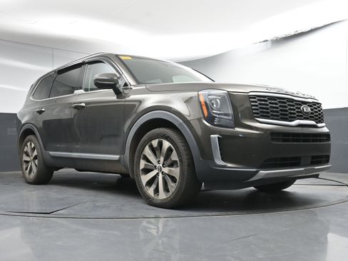 Used 2020 Kia Telluride S image 24