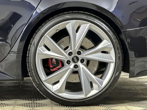 Used 2022 Audi RS 7 Sportback w/ RS 7 Executive Package image 24