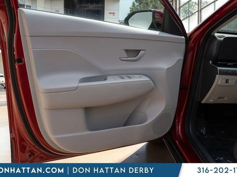 Used 2024 Hyundai Kona SEL FWD image 13