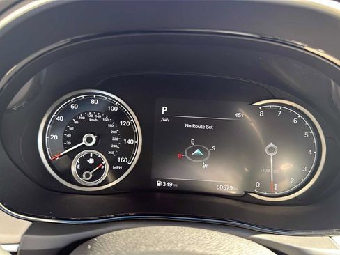 Used 2022 Genesis GV70 2.5T w/ Select Package image 11