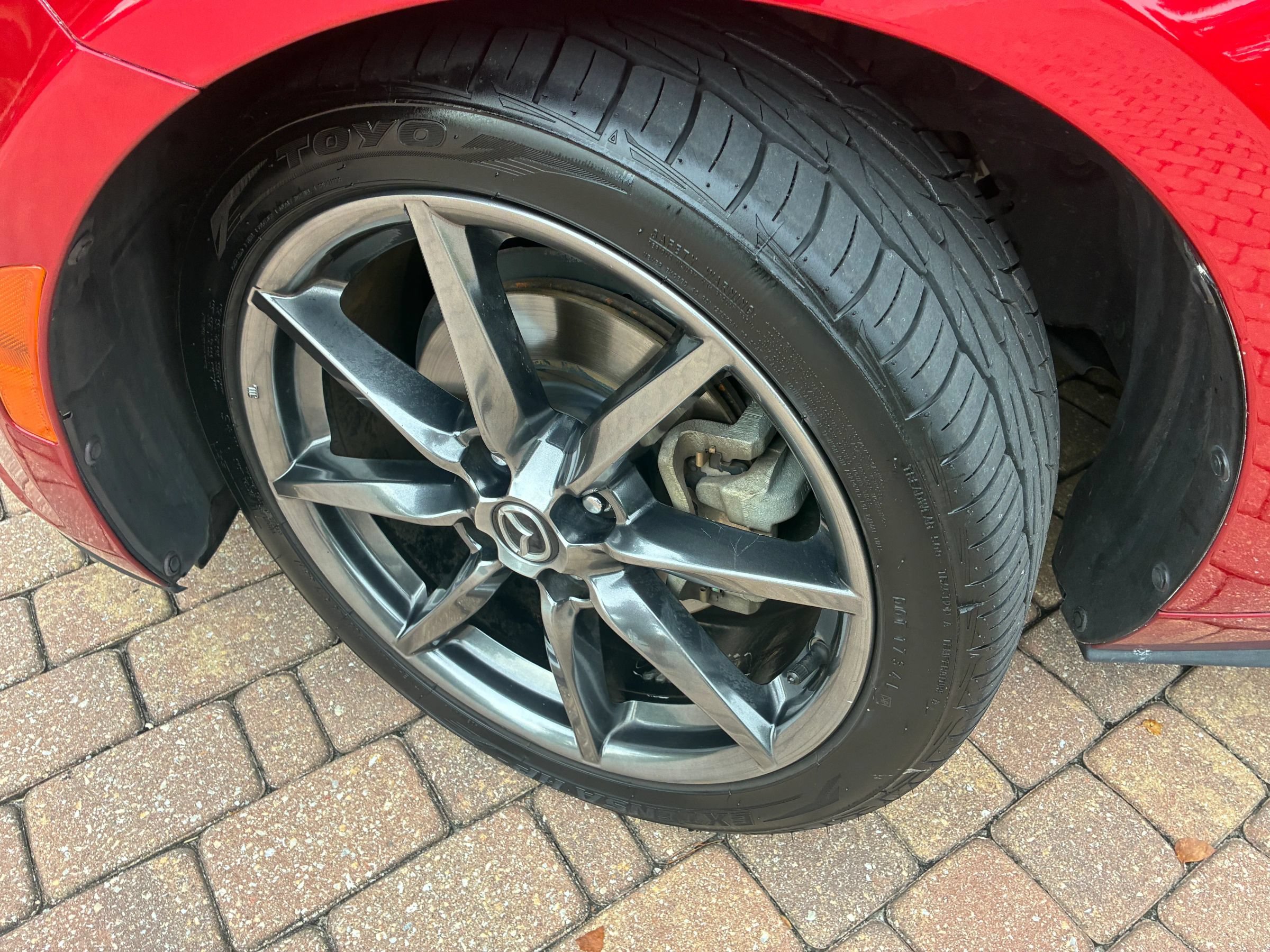 Used 2016 MAZDA MX-5 Miata Grand Touring RWD image 8