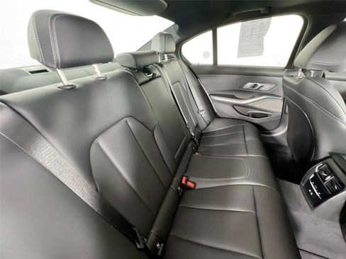 Used 2025 BMW 330i xDrive Sedan w/ Convenience Package AWD/4WD image 26