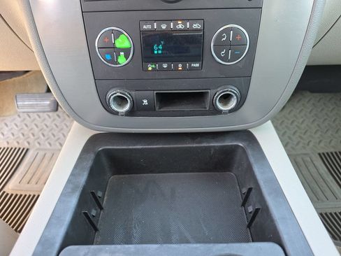 Used 2011 GMC Sierra 1500 SLT RWD image 27
