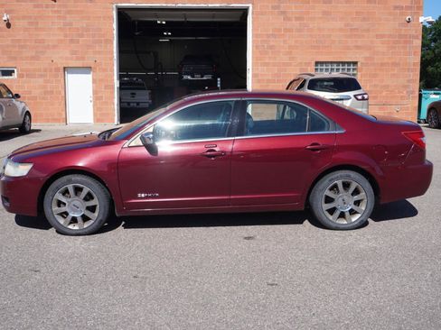 Used 2006 Lincoln Zephyr FWD image 2