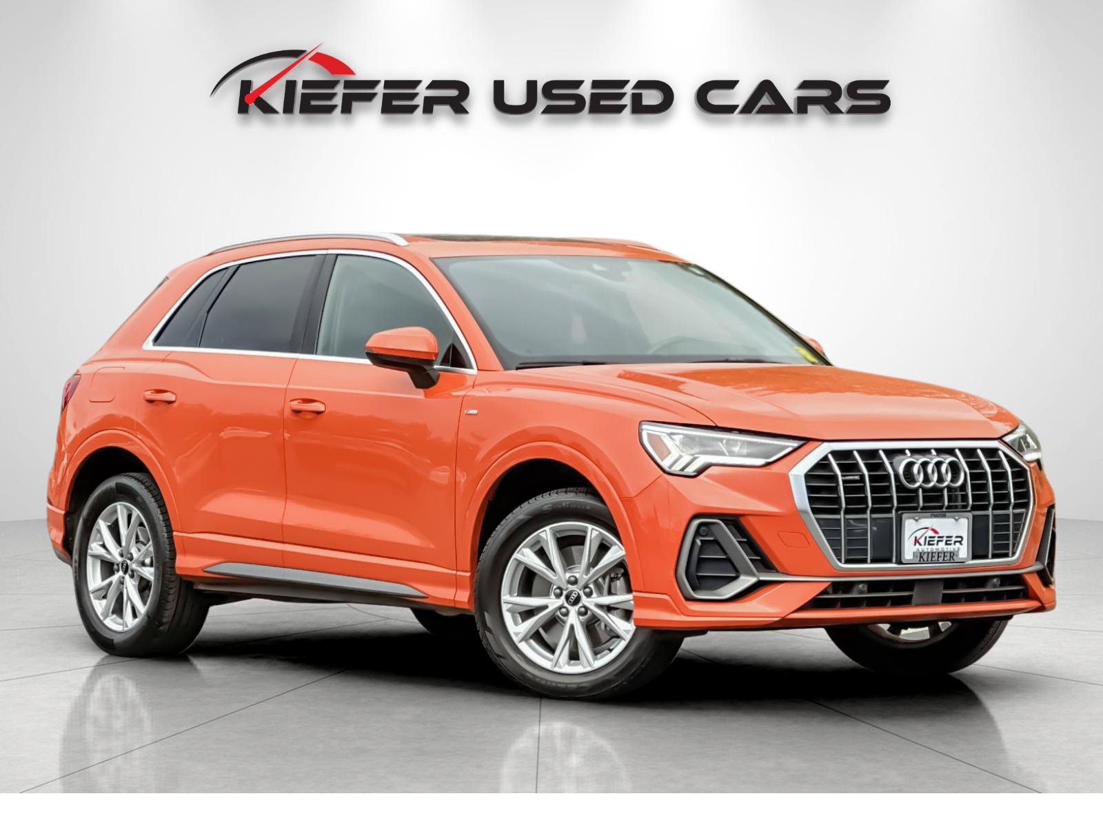 Used 2025 Audi Q3 2.0T Premium AWD/4WD image 2