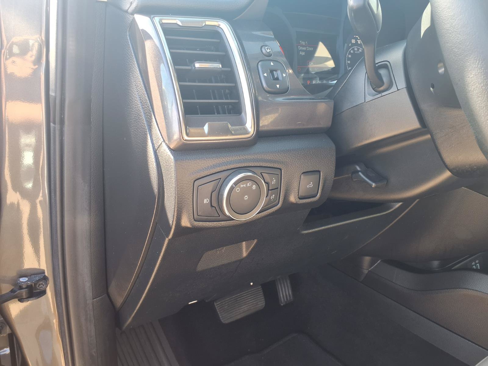 Used 2022 Ford Ranger Lariat RWD image 15