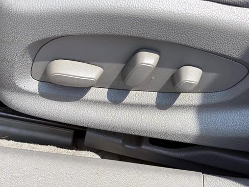 Used 2016 Chevrolet Impala LS FWD image 12