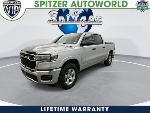 New 2026 RAM 1500 4x4 Crew Cab image 5