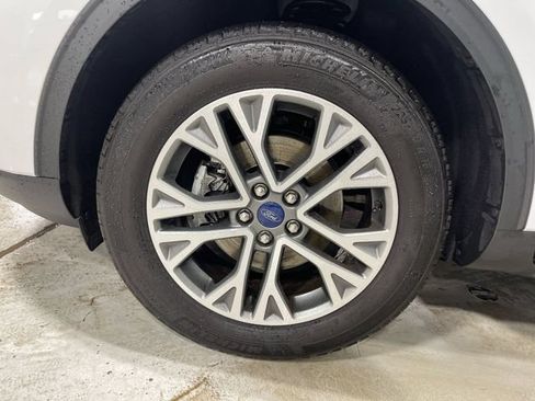 Used 2022 Ford Escape SEL AWD/4WD image 10