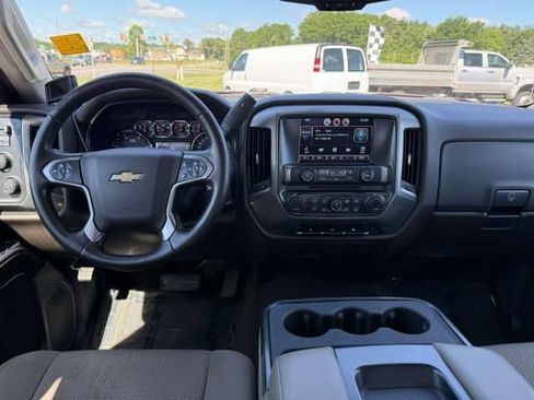 Used 2015 Chevrolet Silverado 2500 LT w/ LT Convenience Package AWD/4WD image 13