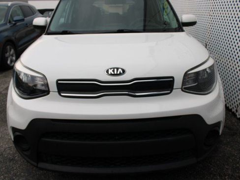 Used 2018 Kia Soul FWD image 8