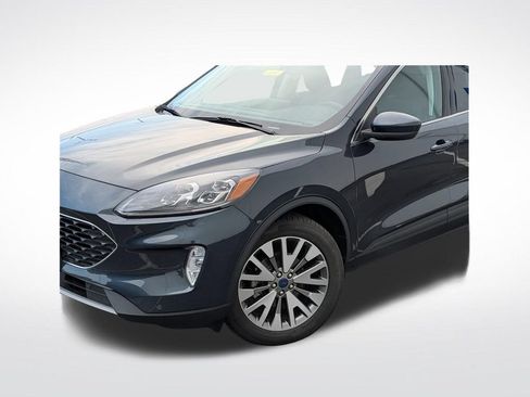 Used 2022 Ford Escape Titanium w/ Class II Trailer Tow Package AWD/4WD image 28
