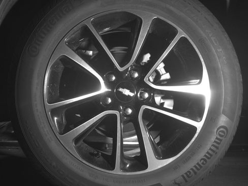 Used 2025 Chevrolet TrailBlazer LT w/ Driver Confidence Package AWD/4WD image 14