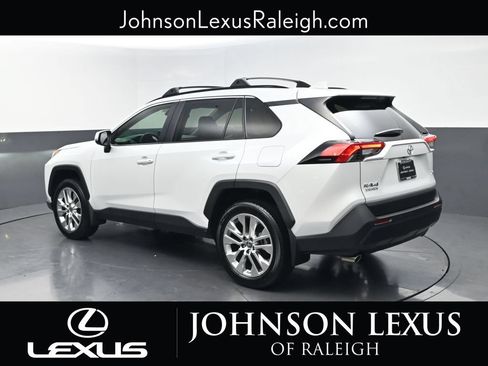 Used 2025 Toyota RAV4 XLE Premium w/ Weather Package FWD image 7