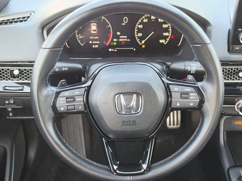 Used 2023 Honda Civic Sport image 16