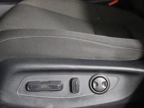 Used 2025 Honda CR-V EX image 21