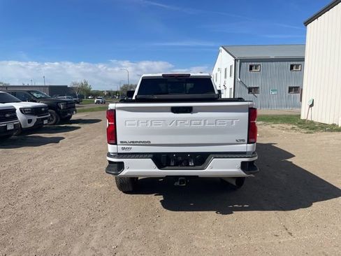Used 2024 Chevrolet Silverado 2500 LTZ w/ LTZ Plus Package AWD/4WD image 6
