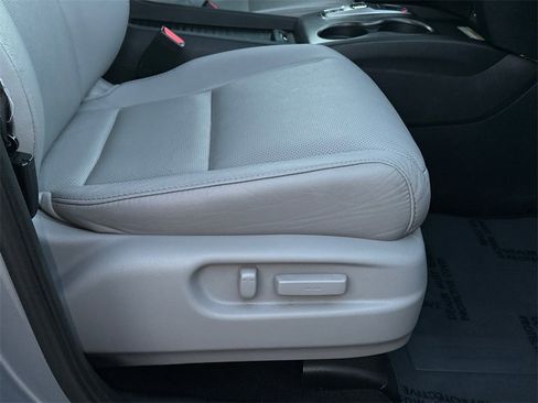 Used 2022 Honda Passport EX-L image 12