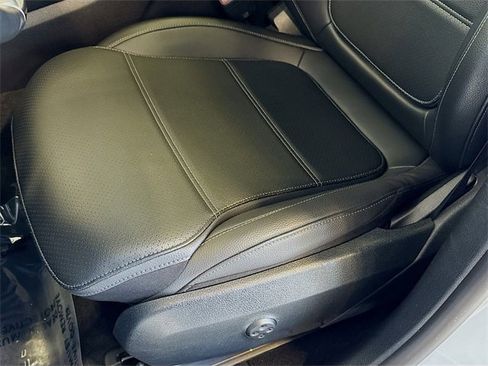 Certified 2024 Mercedes-Benz GLC 300 4MATIC image 20