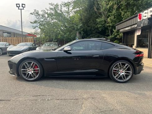 Used 2017 Jaguar F-TYPE R AWD/4WD image 4