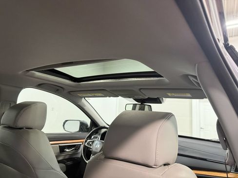 Used 2018 Honda CR-V EX-L image 17