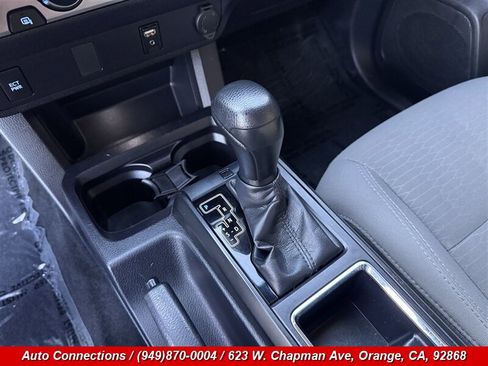 Used 2018 Toyota Tacoma SR w/ SR Convenience Package AWD/4WD image 14