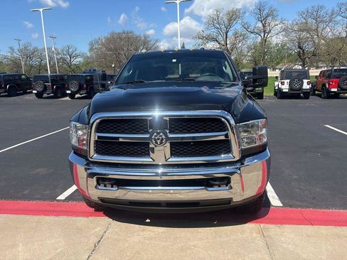 Used 2016 RAM 3500 Tradesman w/ Chrome Appearance Group AWD/4WD image 4