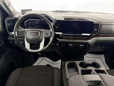 Used 2024 GMC Sierra 2500 SLE image 22