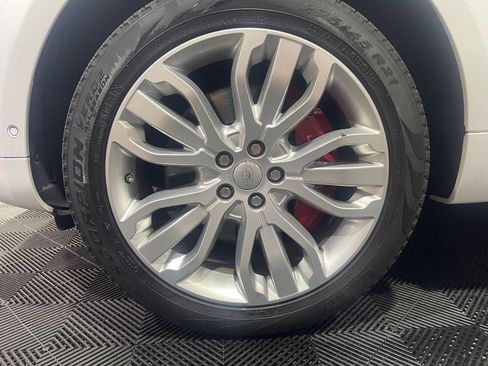 Used 2019 Land Rover Range Rover Sport HSE Dynamic AWD/4WD image 35