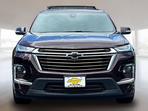 Used 2023 Chevrolet Traverse High Country w/ LPO, Floor Liner Package AWD/4WD image 2