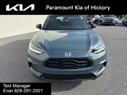 Used 2023 Honda HR-V Sport image 2