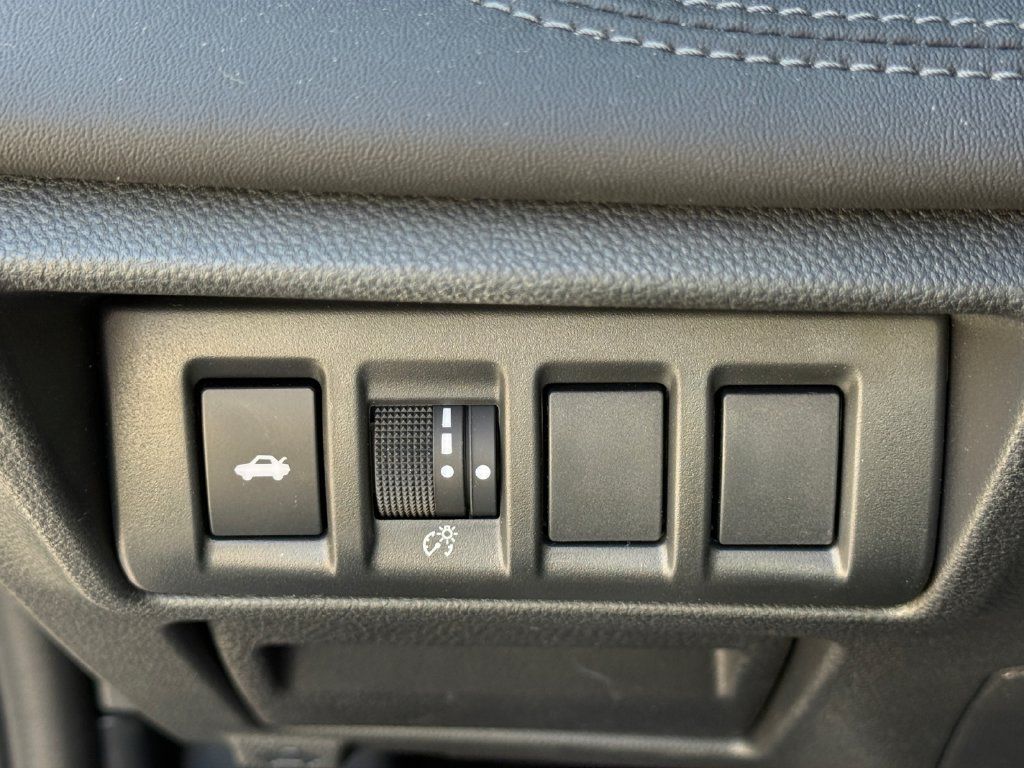 Used 2025 Subaru Legacy Touring XT AWD/4WD image 19