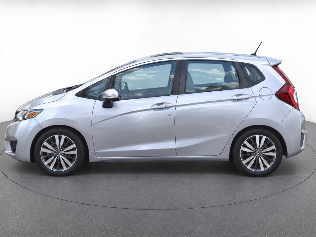 Used 2015 Honda Fit image 2