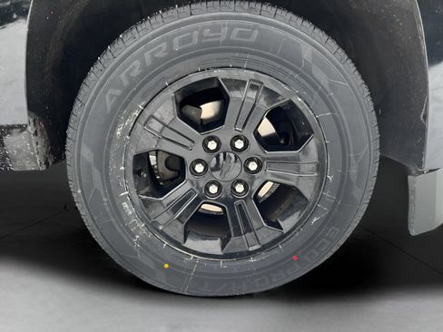 Used 2019 Chevrolet Tahoe LS image 2