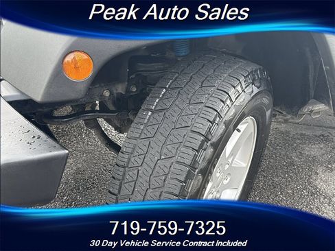 Used 2017 Jeep Wrangler Sport S w/ Quick Order Package 24S AWD/4WD image 25