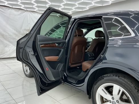 Used 2018 Audi Q5 2.0T Premium Plus AWD/4WD image 22