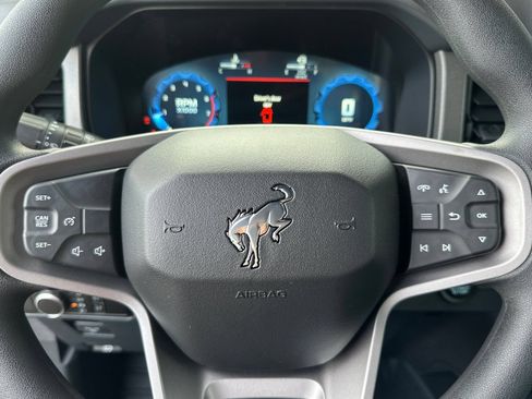 New 2025 Ford Bronco 4-Door AWD/4WD image 24