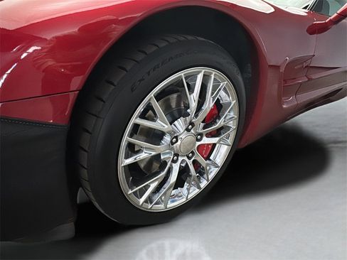 Used 2002 Chevrolet Corvette Coupe w/ Preferred Equipment Group2 image 4