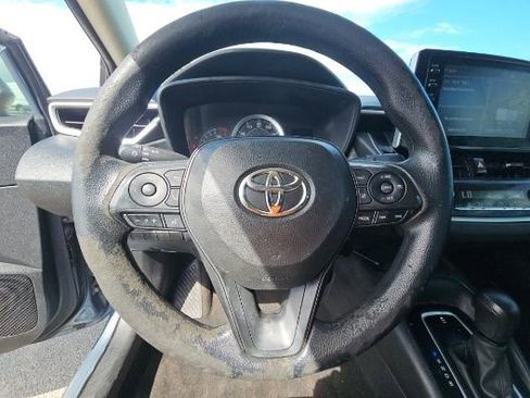 Used 2020 Toyota Corolla LE image 6