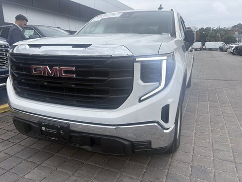 Used 2023 GMC Sierra 1500 Pro image 3