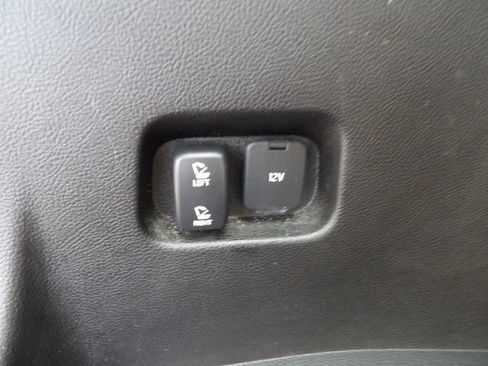 Used 2024 Ford Edge SEL AWD/4WD image 11
