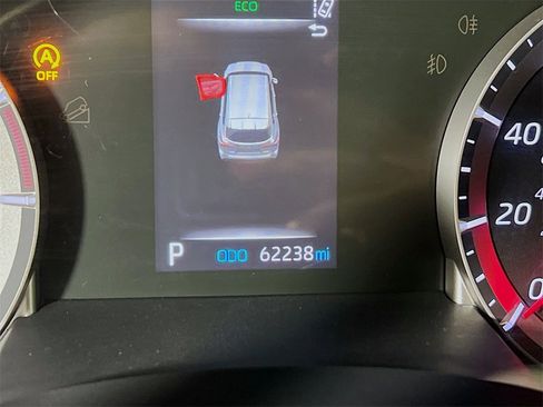 Certified 2022 Toyota Highlander LE image 12