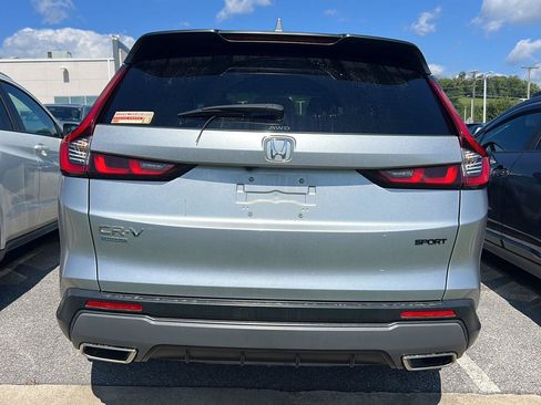 Used 2024 Honda CR-V Sport image 3