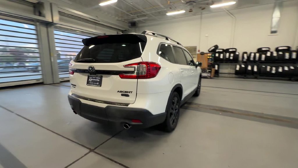 Certified 2023 Subaru Ascent Onyx Edition Limited AWD/4WD image 10