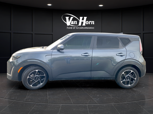 Used 2023 Kia Soul EX FWD image 4