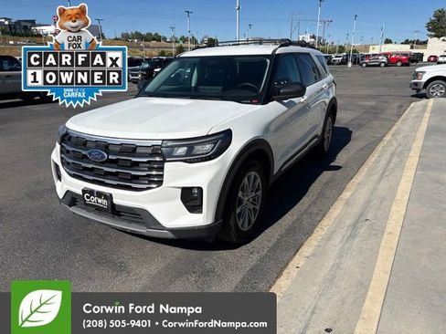 Used 2025 Ford Explorer Active w/ Active Comfort Package AWD/4WD image 3
