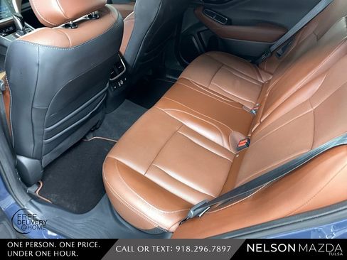 Used 2024 Subaru Outback Touring XT image 31